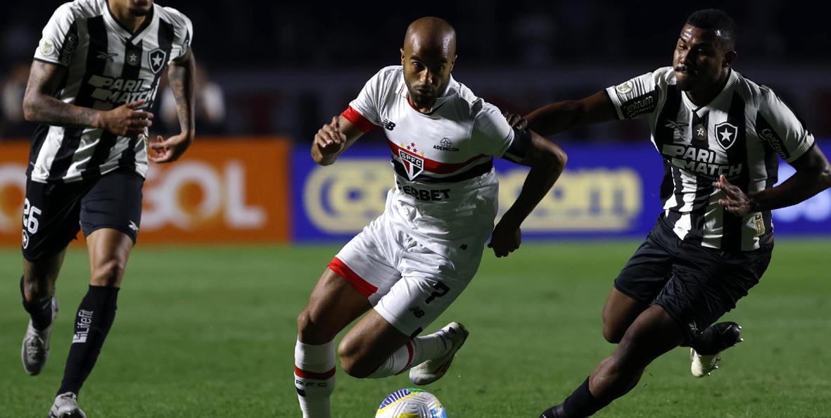  São Paulo empata com o líder Botafogo e Palmeiras é derrotado no Rio