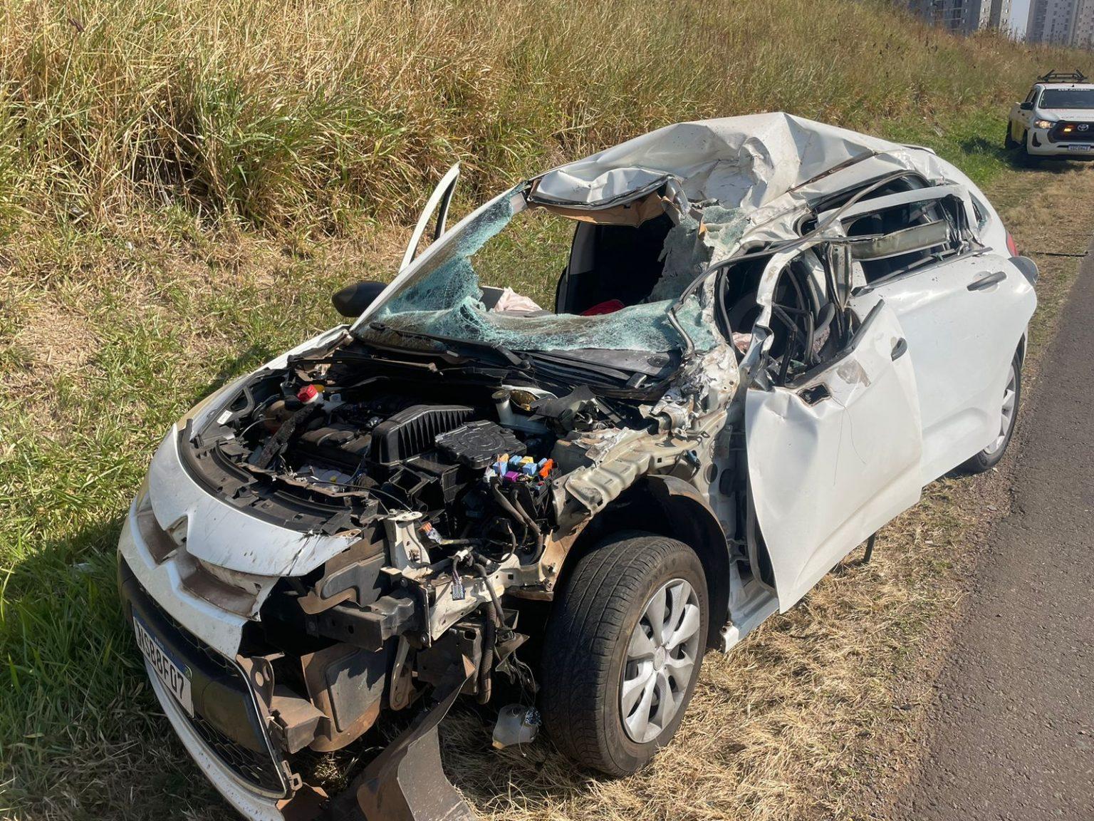 Uma pessoa morre e outras três ficam feridas em acidente na Rodovia Bandeirantes