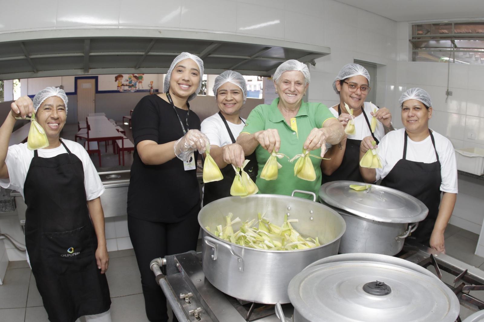 1.600 cozinheiras e cozinheiros das escolas estaduais da região de Campinas podem participar de concurso de melhores receitas da alimentação escolar