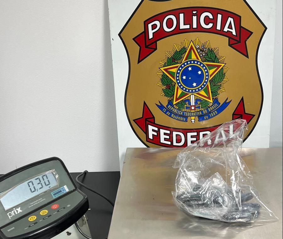 Dois são presos após engolir cocaína e tentar embarcar em Viracopos