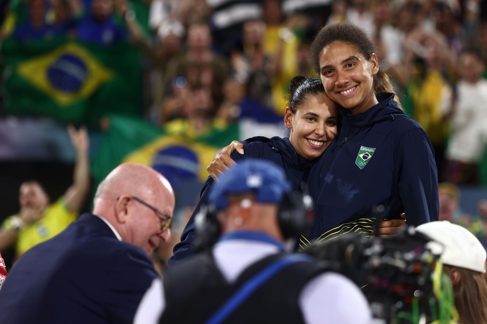 Duda e Ana Patrícia serão as porta-bandeiras do Brasil na Cerimônia de Encerramento dos Jogos Paris 2024