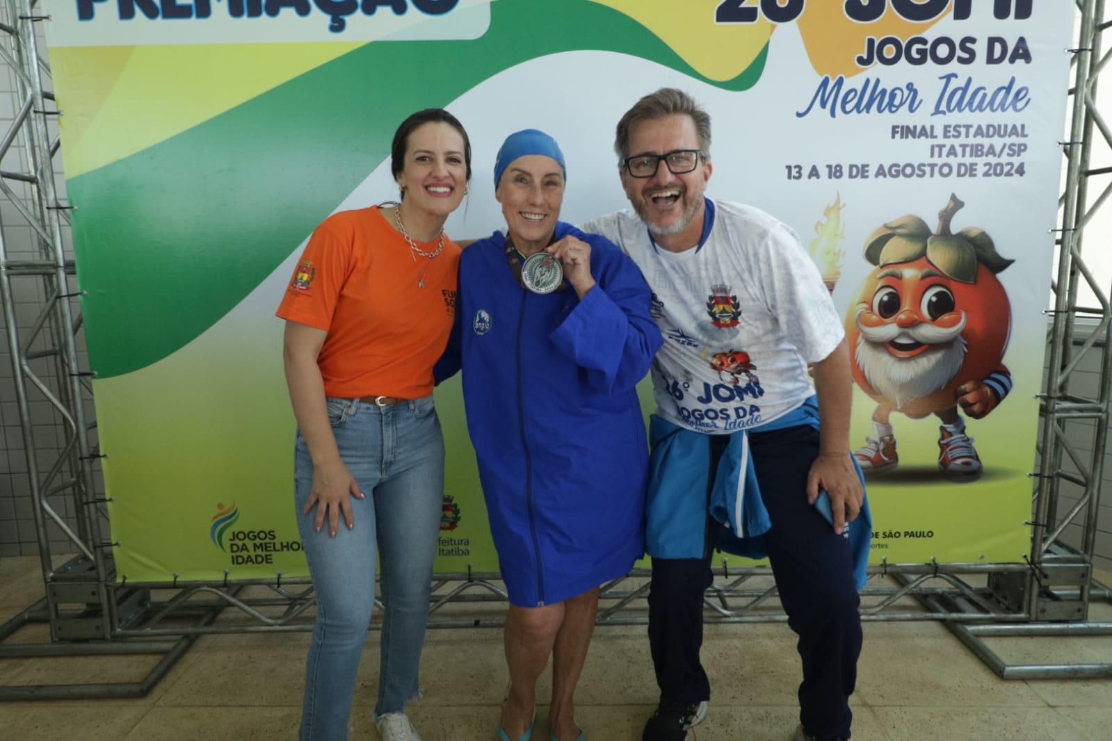 Itatiba conquista cinco medalhas na natação e fica em 3º no Geral