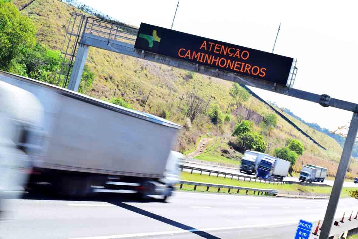 Saúde na Estrada chega à rodovia D. Pedro I com serviços de saúde e bem-estar aos caminhoneiros 