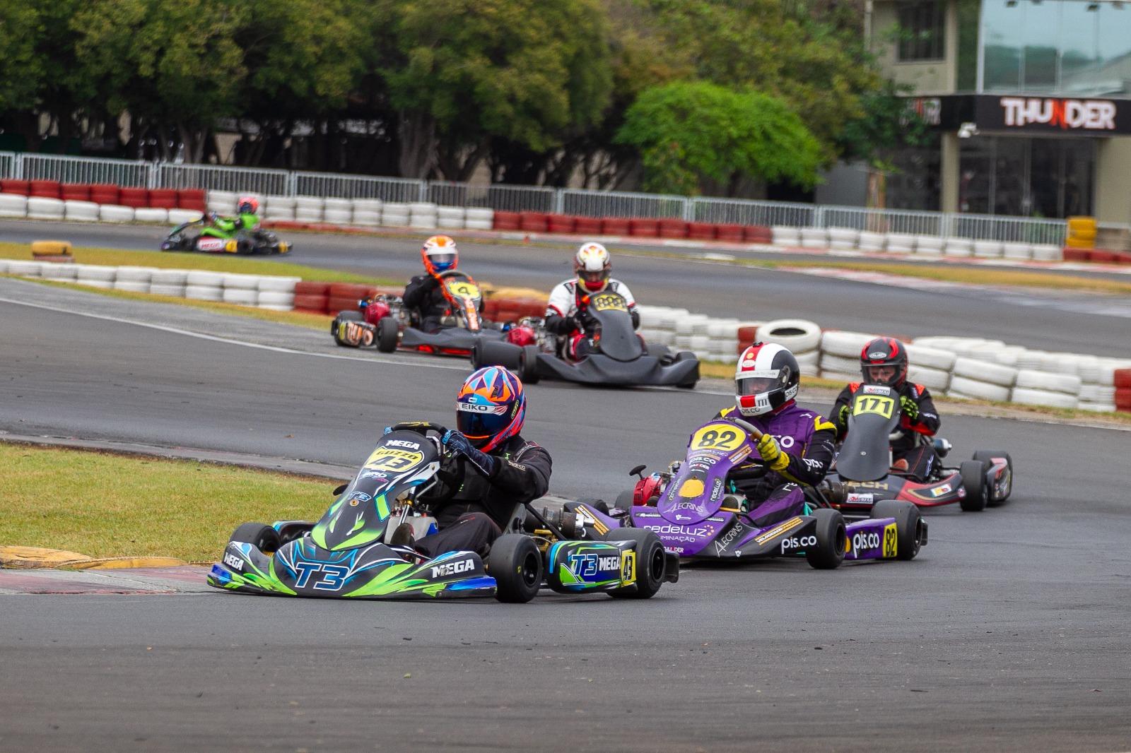 7ª etapa acirra disputa pelo título no Campeonato San Marino Fuzzy Açaí em Paulínia 