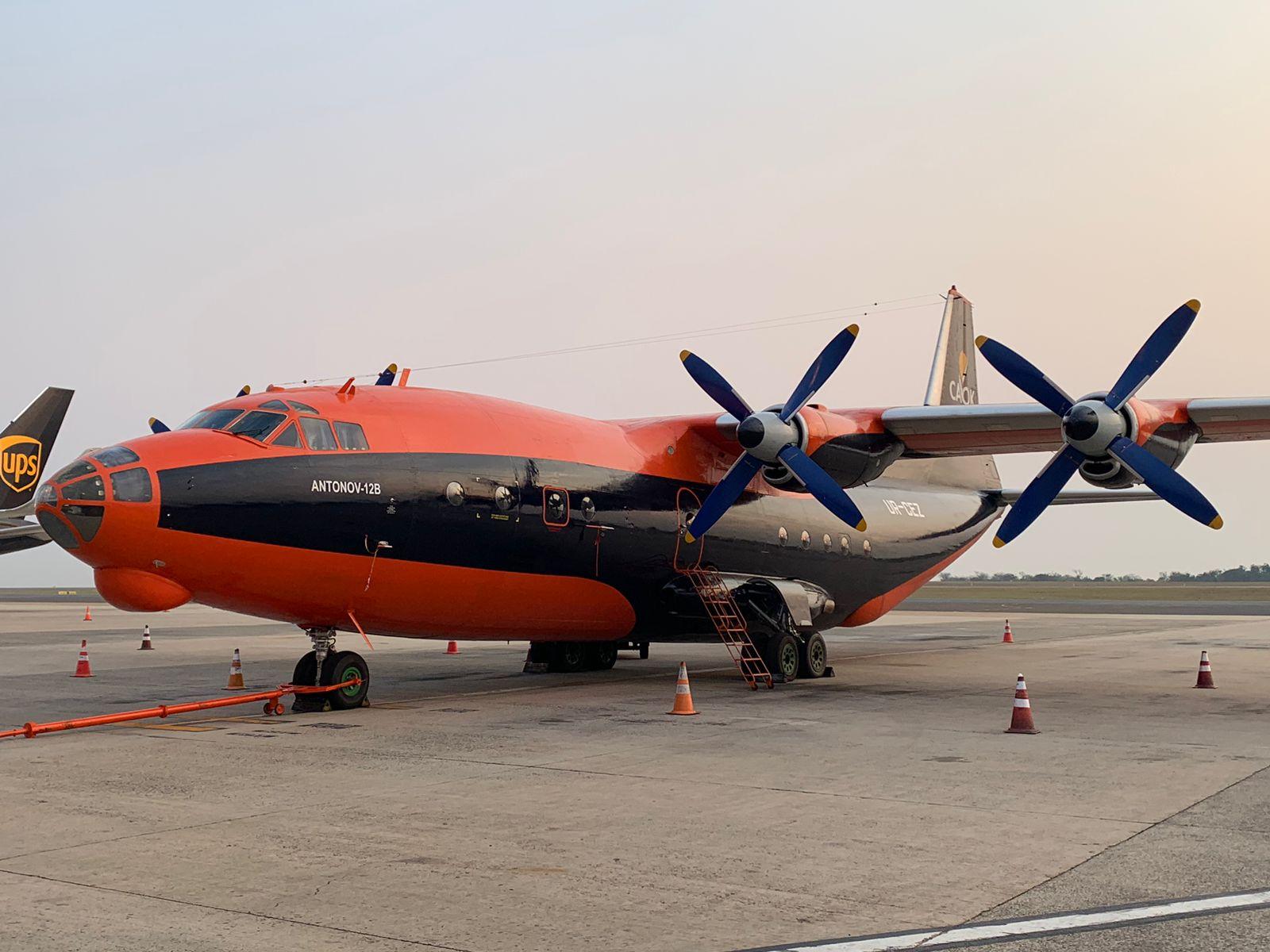 Aeroporto de Viracopos recebe Antonov AN-12 para exportação de carga do segmento metal mecânico