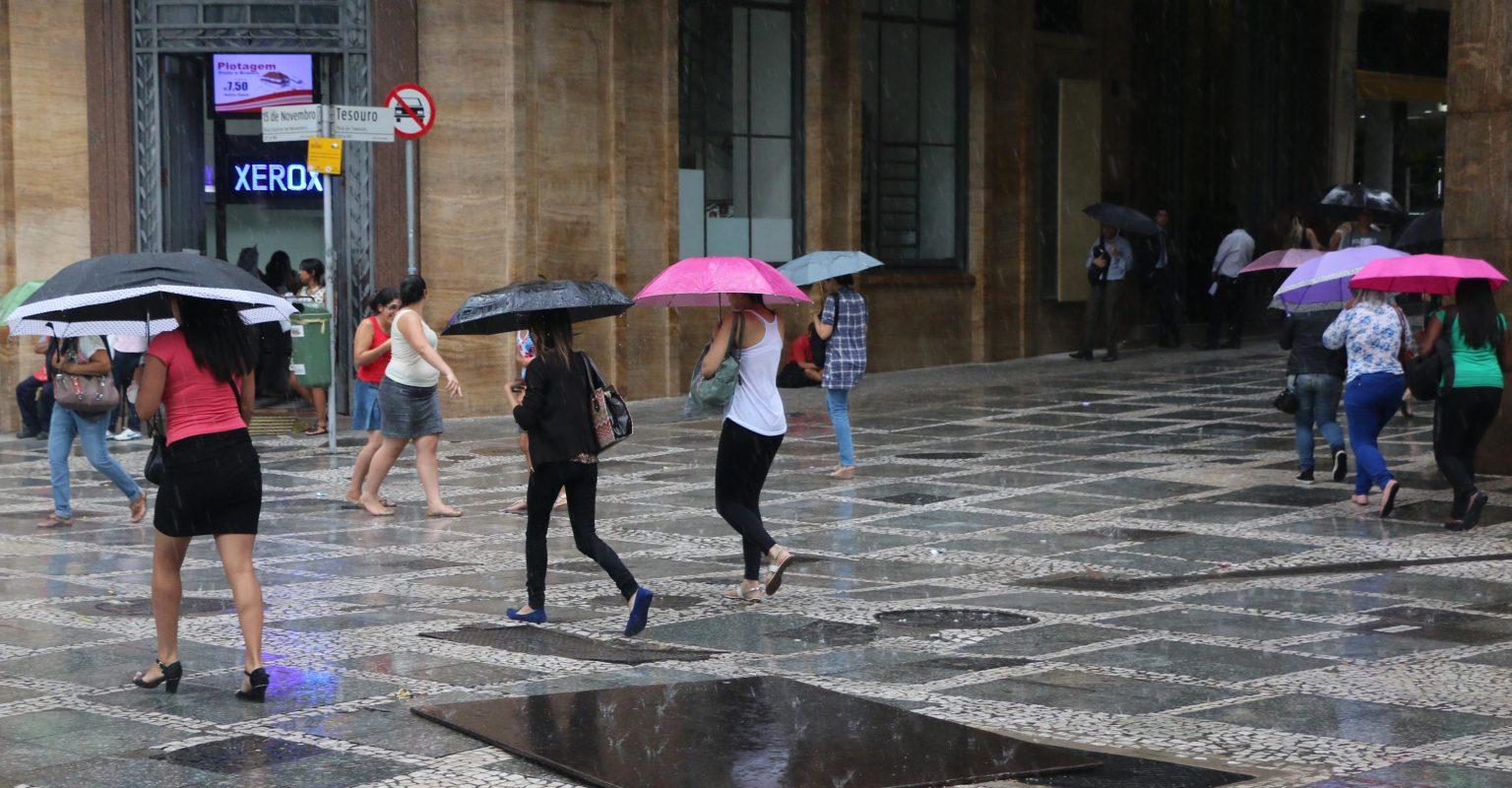 Especialistas da USP explicam o que as mudanças bruscas de temperatura podem causar à população