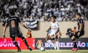 Tentando se aproximar da liderança, Santos visita o Botafogo-SP