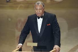 Voz de Darth Vader, James Earl Jones morre aos 93 anos