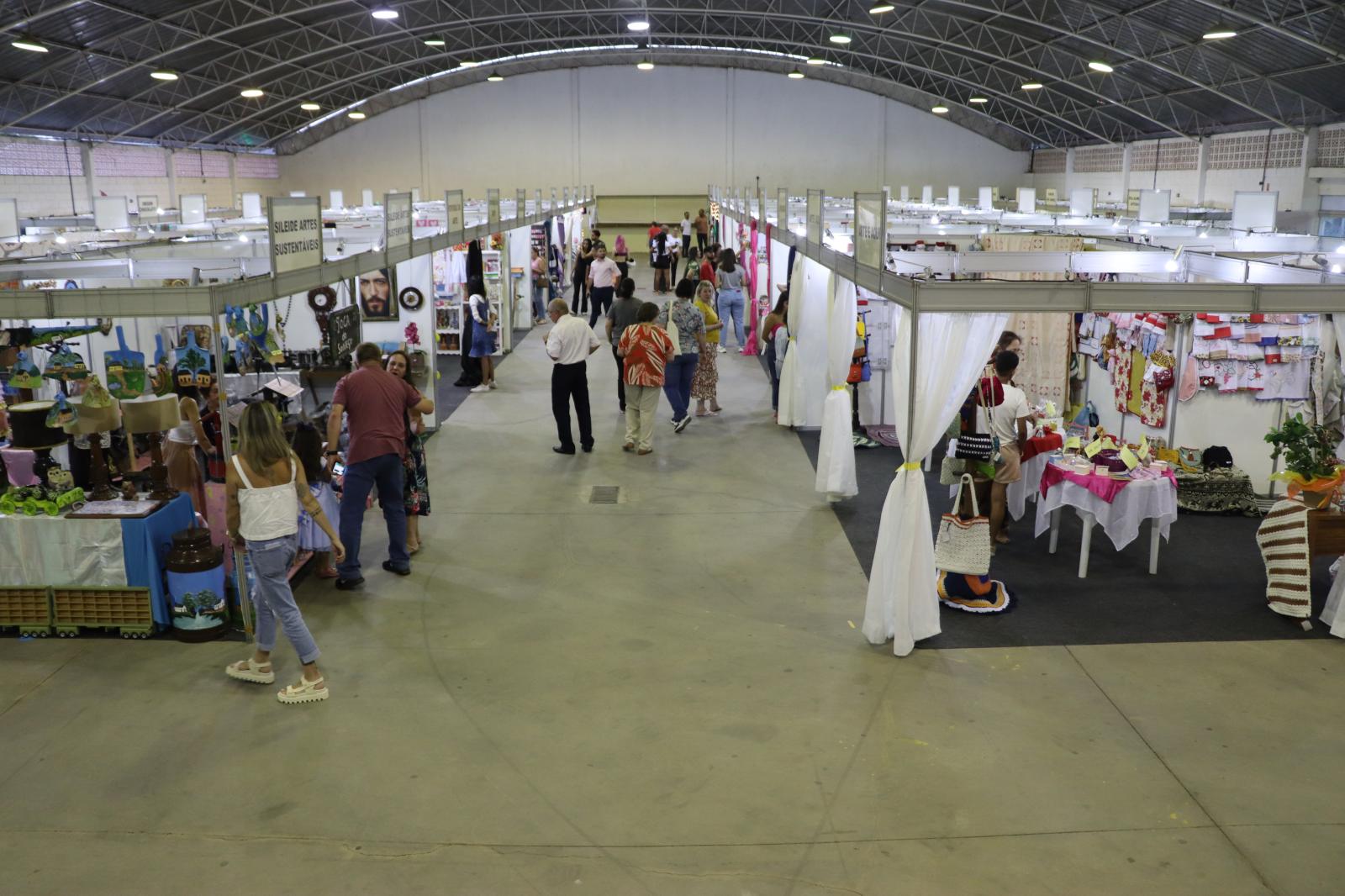 Feira de Artes & Artesanato e Festival de Primavera com grandes atrações em Morungaba