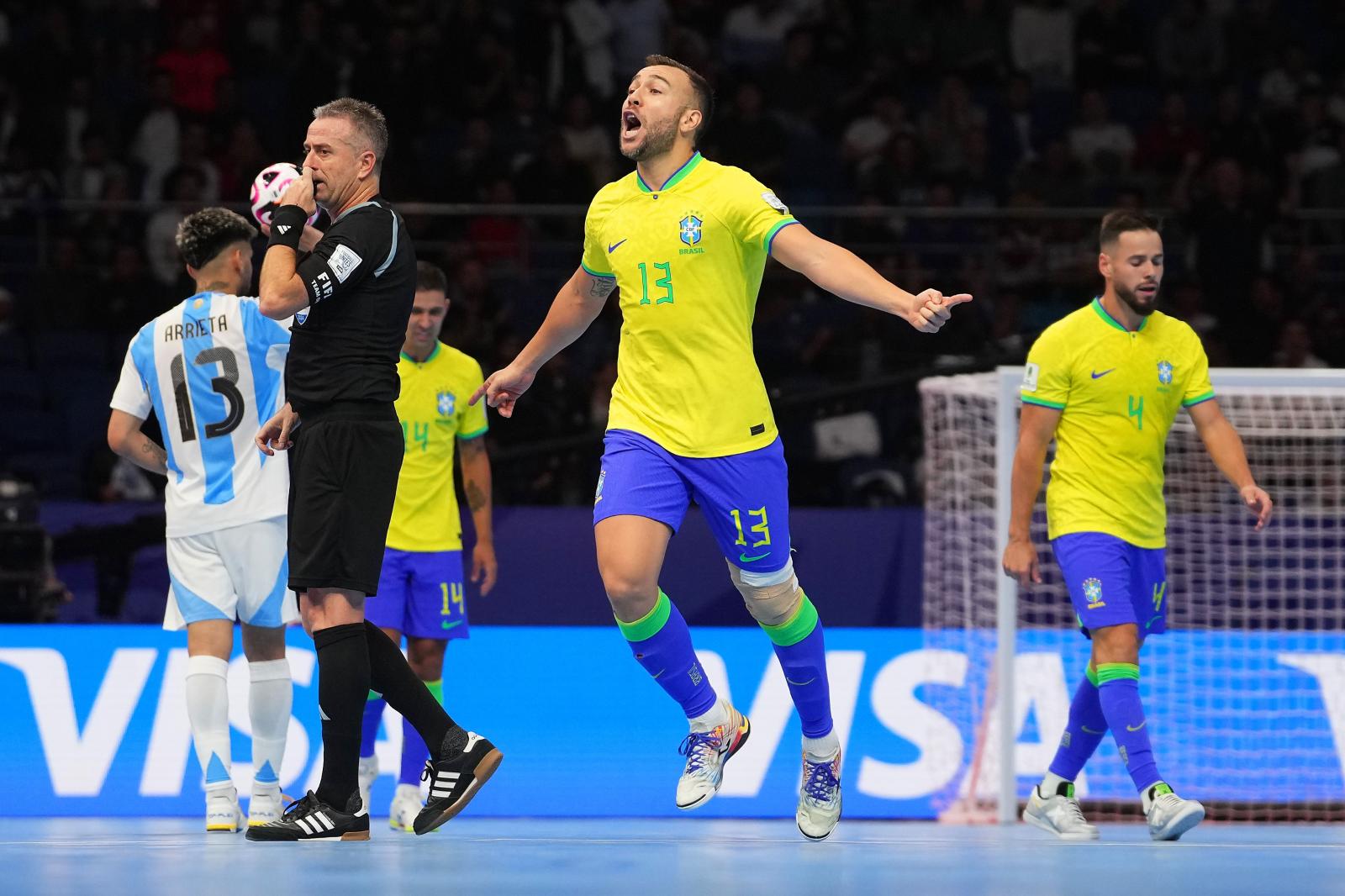 Seleção conquista o hexa da Copa do Mundo de Futsal