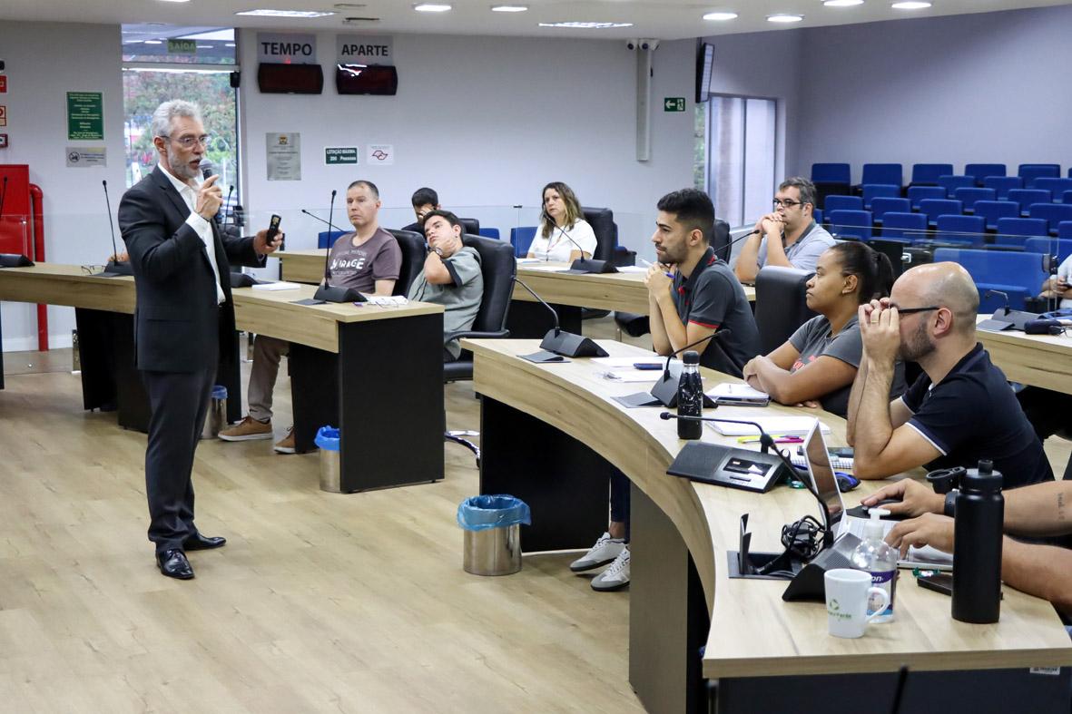 Servidores da Câmara participam de capacitação sobre controle interno e patrimônio público