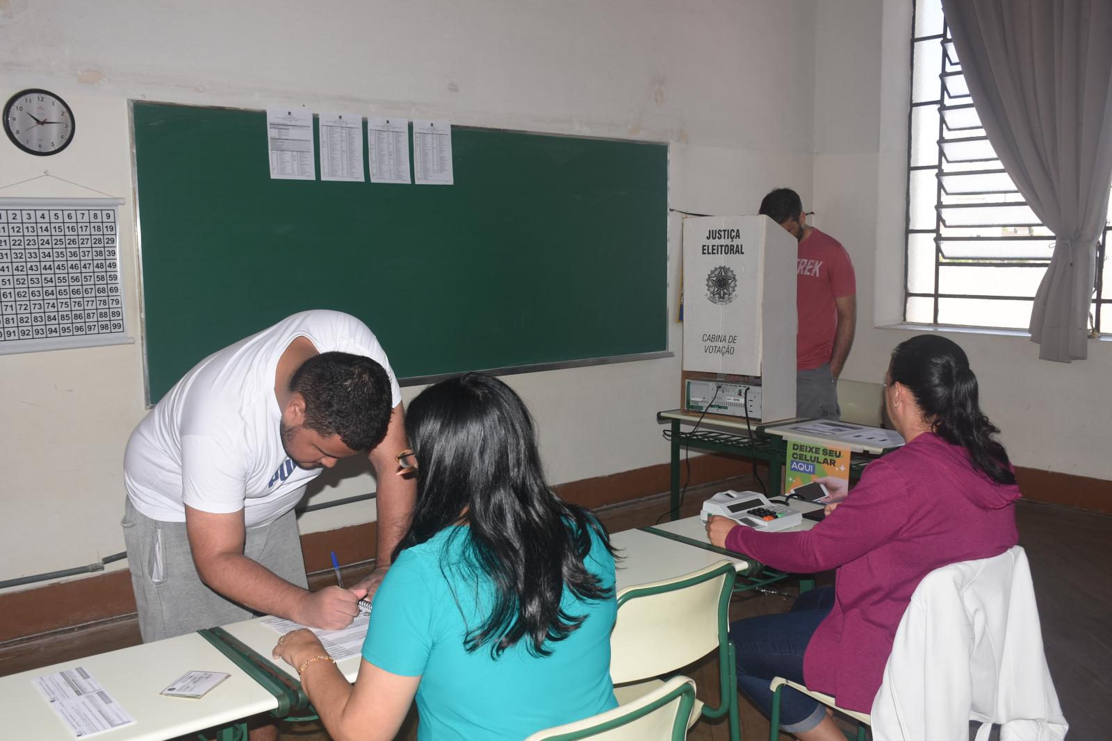 Vereadores são eleitos por sistema proporcional de votação; entenda