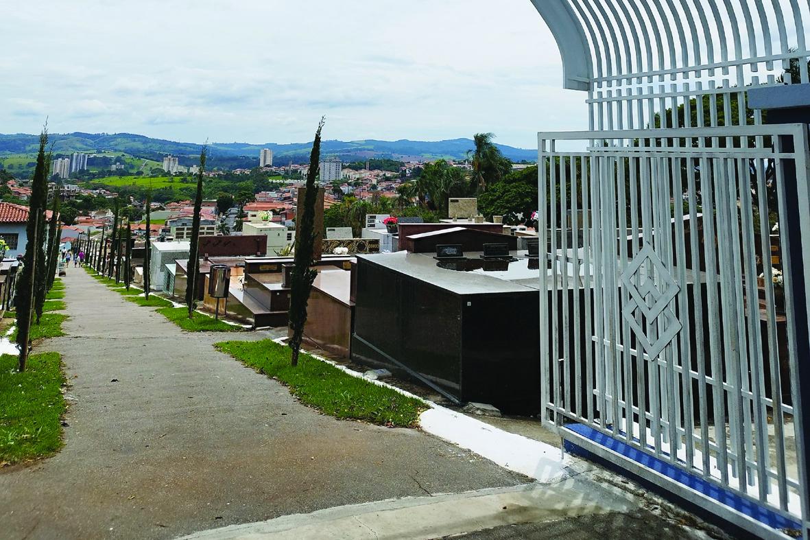 Cemitério da Saudade pronto para receber visitantes no Dia de Finados