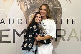 Claudia Leitte lamenta morte de bailarina: 'Uma menina de 21 anos'