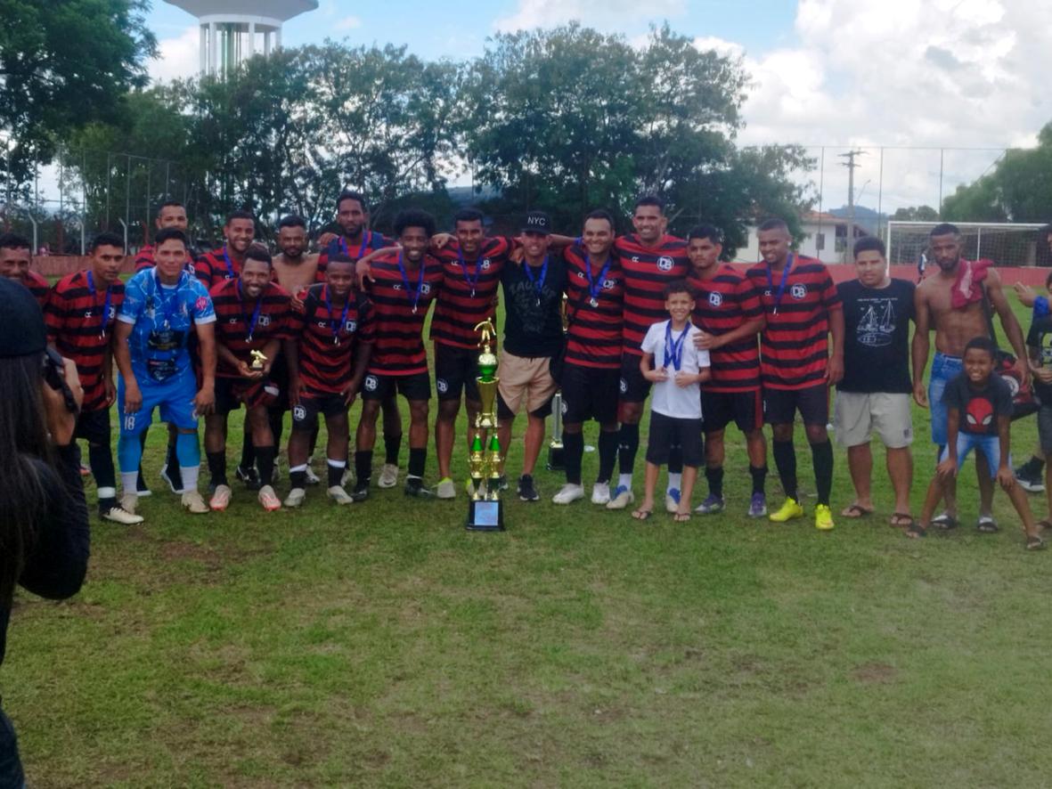 Arquibancada SF é campeão da Copa Dr. Pimenta