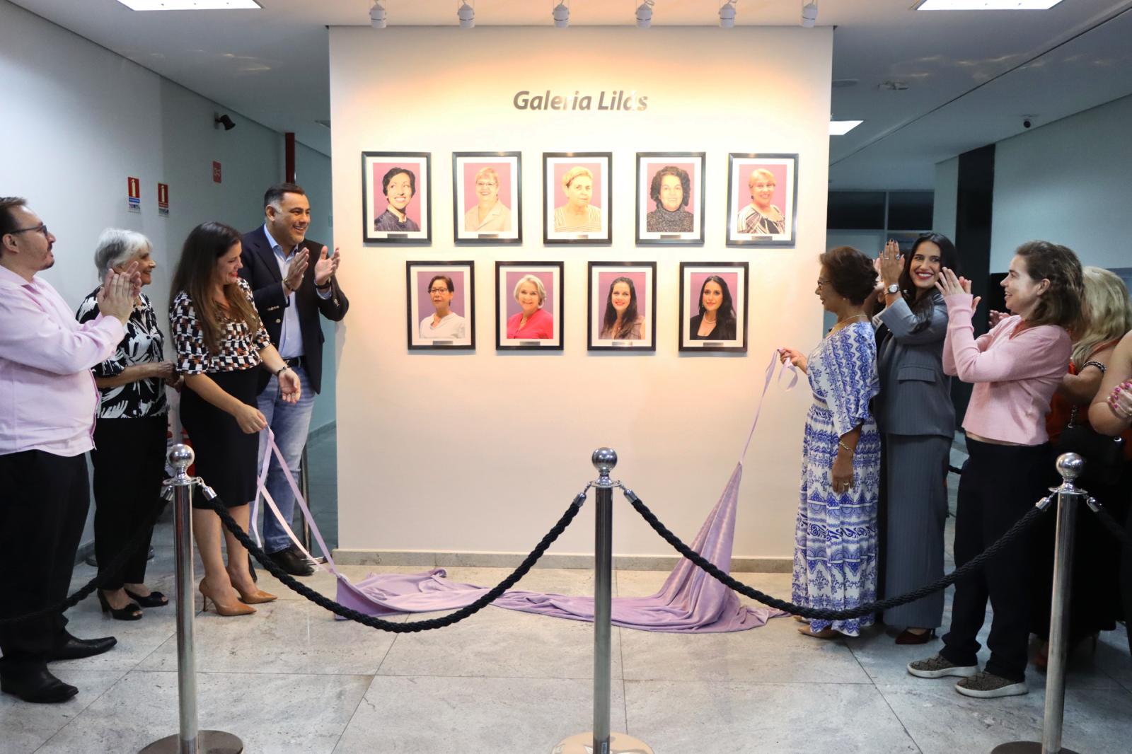 Galeria Lilás é inaugurada na Câmara Municipal