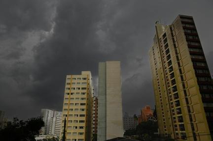 Fim de semana deve ter chuva e ventos de até 80km/h