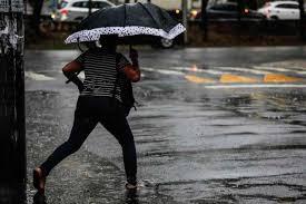 Defesa Civil alerta para chuva severa no centro e na zona leste de SP