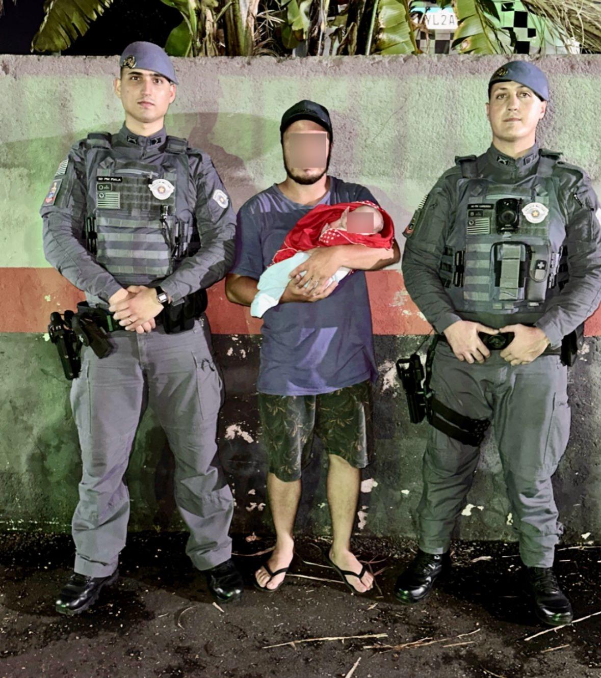 ’Sempre vamos lembrar de cada vida salva’, contam PMs que salvaram 11 crianças