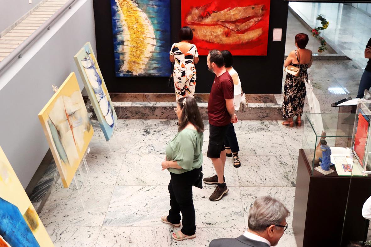 Exposição com obras do pintor Jacyr Simão é inaugurada na Câmara 