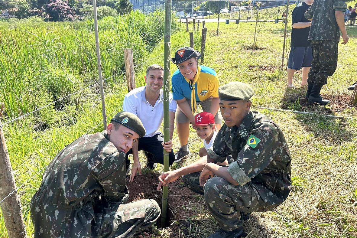 Plantio Global 2025 neste domingo celebra Dia da Água e do Ribeirão Jacaré