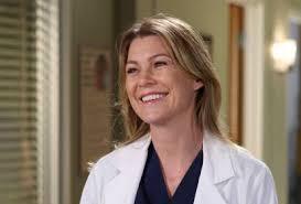 Ellen Pompeo diz que deixar 'Grey's Anatomy' não faria sentido financeiramente
